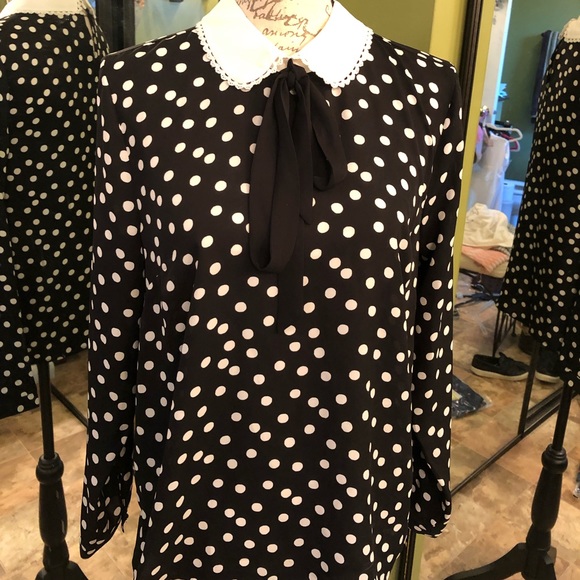 CeCe Tops - CeCe black polka dot blouse